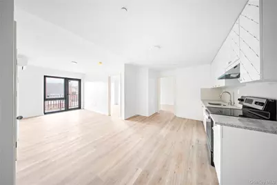 70-40 45 Avenue #6G, Elmhurst, NY 11373 - Photo 2