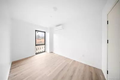 70-40 45 Avenue #6G, Elmhurst, NY 11373 - Photo 6