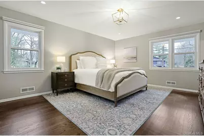 2 Doris Drive, Scarsdale, NY 10583 - Photo 12