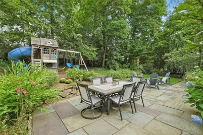 2 Doris Drive, Scarsdale, NY 10583 - Photo 22
