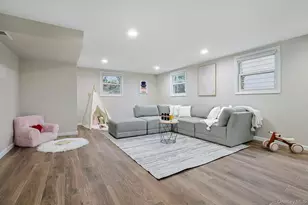 2 Doris Dr, Scarsdale, NY 10583 - Photo 18