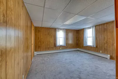 33 Bank Street, Walden, NY 12586 - Photo 16