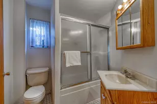 33 Bank St, Walden, NY 12586 - Photo 10