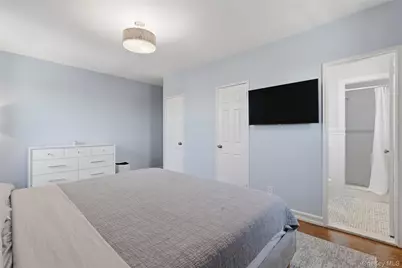 325 Main Street #6H, White Plains, NY 10601 - Photo 22