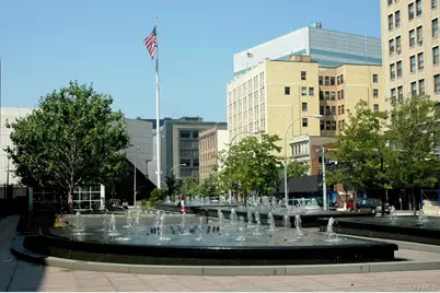 325 Main Street #6H, White Plains, NY 10601 - Photo 48