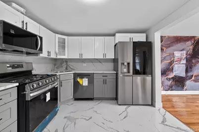 136-03 220th Street, Springfield Gardens, NY 11413 - Photo 18