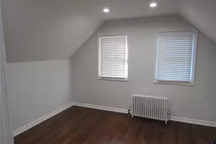 321 Redmont Rd, West Hempstead, NY 11552 - Photo 14