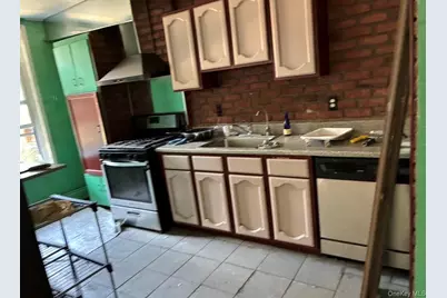 107 Beadel Street #1st Floor, Brooklyn, NY 11222 - Photo 6