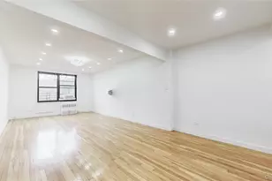 139-15 83rd Ave, Briarwood, NY 11435 - Photo 18