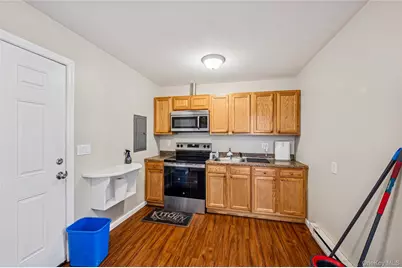 603 Doane Avenue, Bellport, NY 11713 - Photo 12