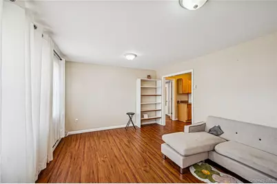 603 Doane Avenue, Bellport, NY 11713 - Photo 8