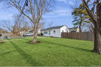 603 Doane Avenue, Bellport, NY 11713 - Photo 2