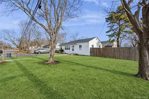 603 Doane Ave, Bellport, NY 11713 - Photo 2