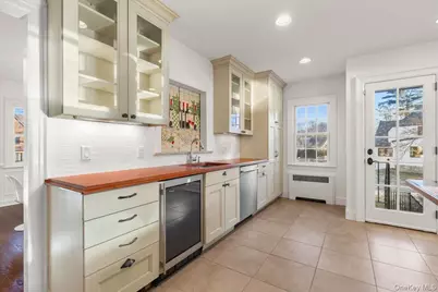 92 Verdun Avenue, New Rochelle, NY 10804 - Photo 16