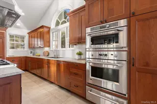 92 Verdun Ave, New Rochelle, NY 10804 - Photo 14