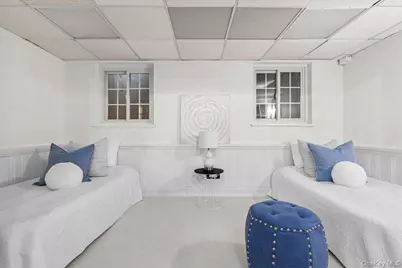 92 Verdun Avenue, New Rochelle, NY 10804 - Photo 32