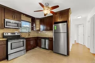 23 Doris Ave, Franklin Square, NY 11010 - Photo 2