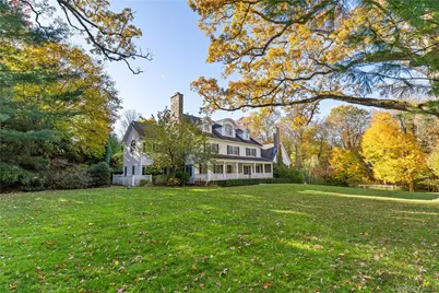 8 Richbell Road, Scarsdale, NY 10583 - Photo 2