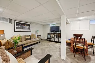 2 W Hillover Rd, Hampton Bays, NY 11946 - Photo 20