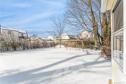 12 Taylor Place, Hempstead, NY 11550 - Photo 18