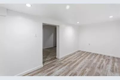 6089 54th Street, Maspeth, NY 11378 - Photo 20