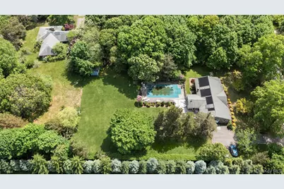 250 Paradise Point Road, Southold, NY 11971 - Photo 20