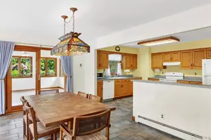 250 Paradise Point Rd, Southold, NY 11971 - Photo 6