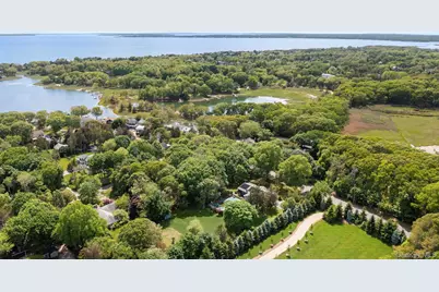 250 Paradise Point Road, Southold, NY 11971 - Photo 22