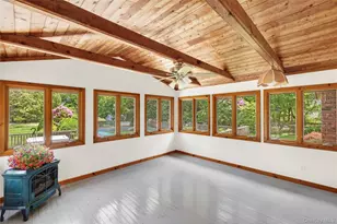 250 Paradise Point Rd, Southold, NY 11971 - Photo 8