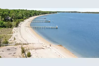 250 Paradise Point Road, Southold, NY 11971 - Photo 24