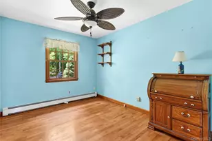 250 Paradise Point Rd, Southold, NY 11971 - Photo 12