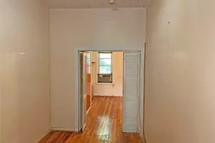 68-09 60th St, Ridgewood, NY 11385 - Photo 20