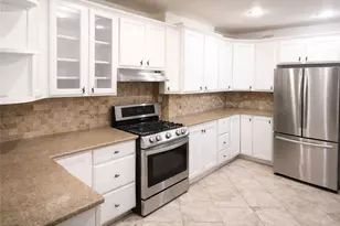 85-40 79th St, Woodhaven, NY 11421 - Photo 8