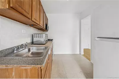 5730 Mosholu Avenue #5F, Bronx, NY 10471 - Photo 8