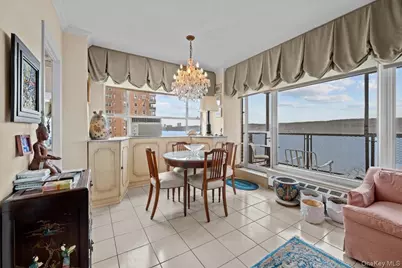 2727 Palisade Avenue #8H, Bronx, NY 10463 - Photo 8