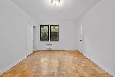 140 E Hartsdale Avenue #1L, Hartsdale, NY 10530 - Photo 10