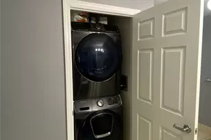 300 Mamaroneck Ave, White Plains, NY 10605 - Photo 16