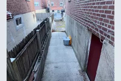 2832 Harding Avenue, Bronx, NY 10465 - Photo 20