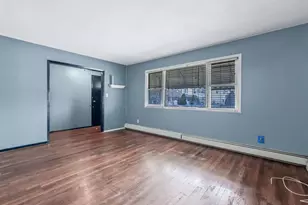 22 Mason St, Hempstead, NY 11550 - Photo 8