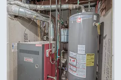 22 Mason Street, Hempstead, NY 11550 - Photo 14