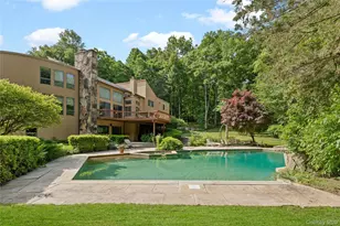 29 Captain Theale Rd, Bedford, NY 10506 - Photo 2