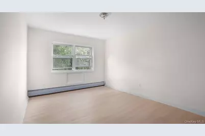2939 Colden Avenue, Bronx, NY 10469 - Photo 8