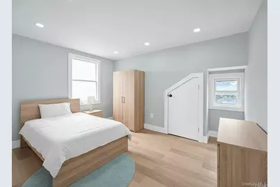 179 Hoffman Avenue, Elmont, NY 11003 - Photo 16