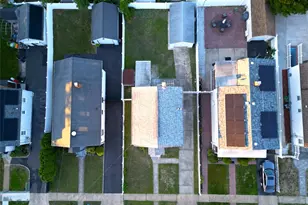 179 Hoffman Ave, Elmont, NY 11003 - Photo 24