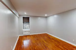 678 Warburton, Yonkers, NY 10701 - Photo 12