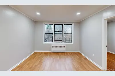 678 Warburton #6B, Yonkers, NY 10701 - Photo 6