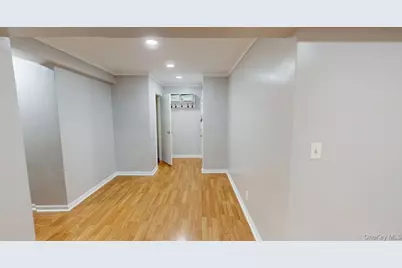 678 Warburton #6B, Yonkers, NY 10701 - Photo 4