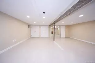 138 Ormonde Blvd, Valley Stream, NY 11580 - Photo 26