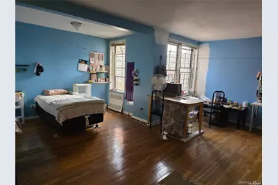 35-10 150 St #6A, Flushing, NY 11354 - Photo 4