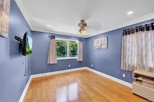 82-20 250th St, Bellerose, NY 11426 - Photo 16